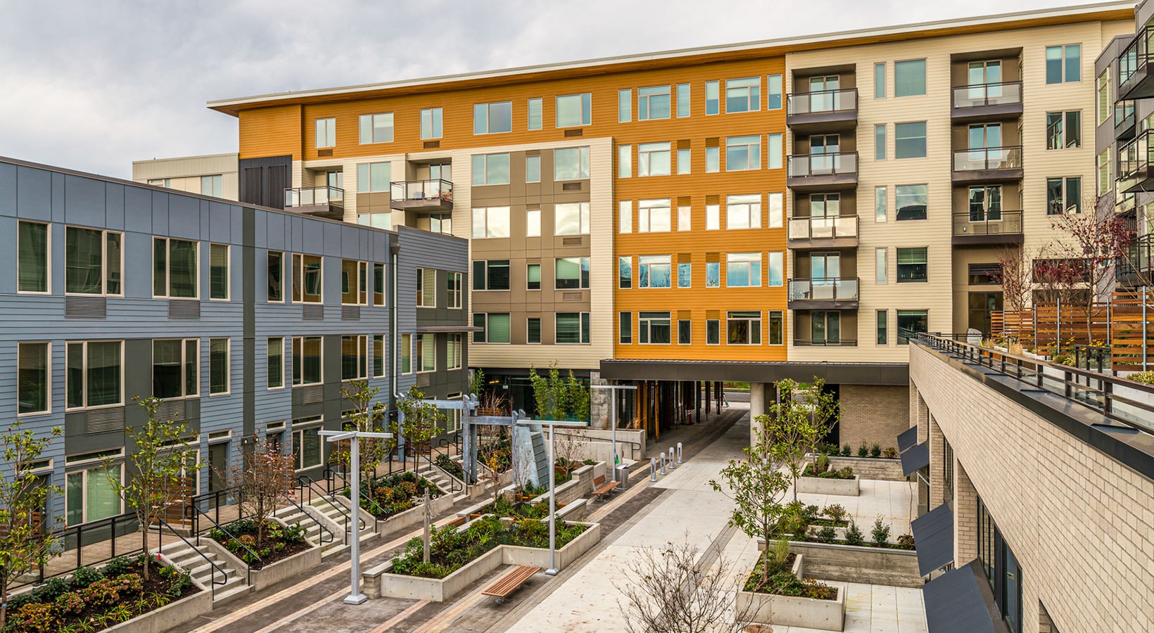 Courtyard  Exterior rendering of the building and courtyard